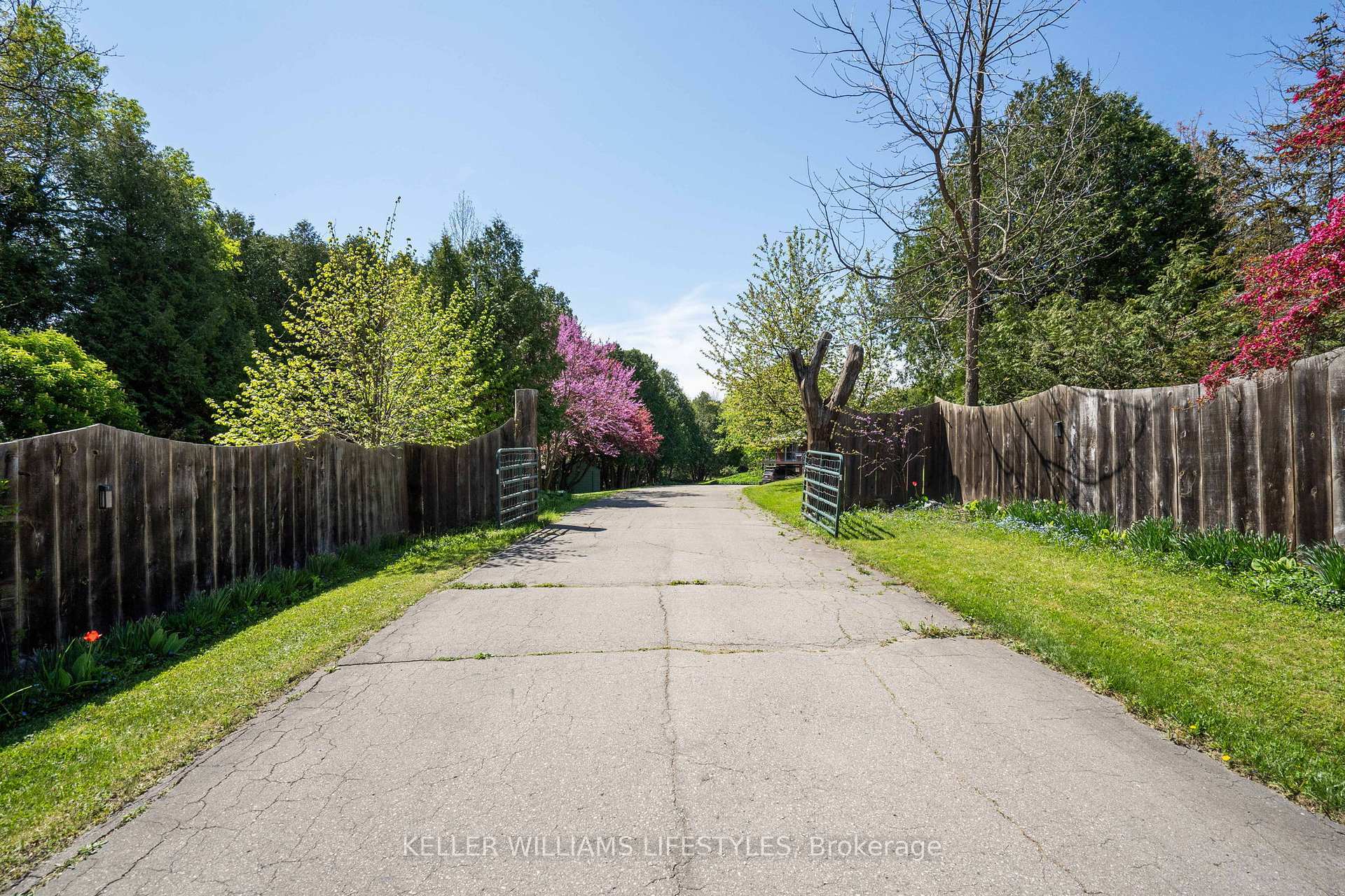 Property Photo: 15083 Medway Road ON N0M 1C0