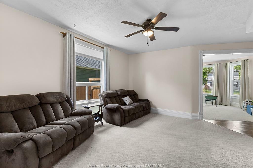 Property Photo: 37 Canal Street East ON N0P 2L0