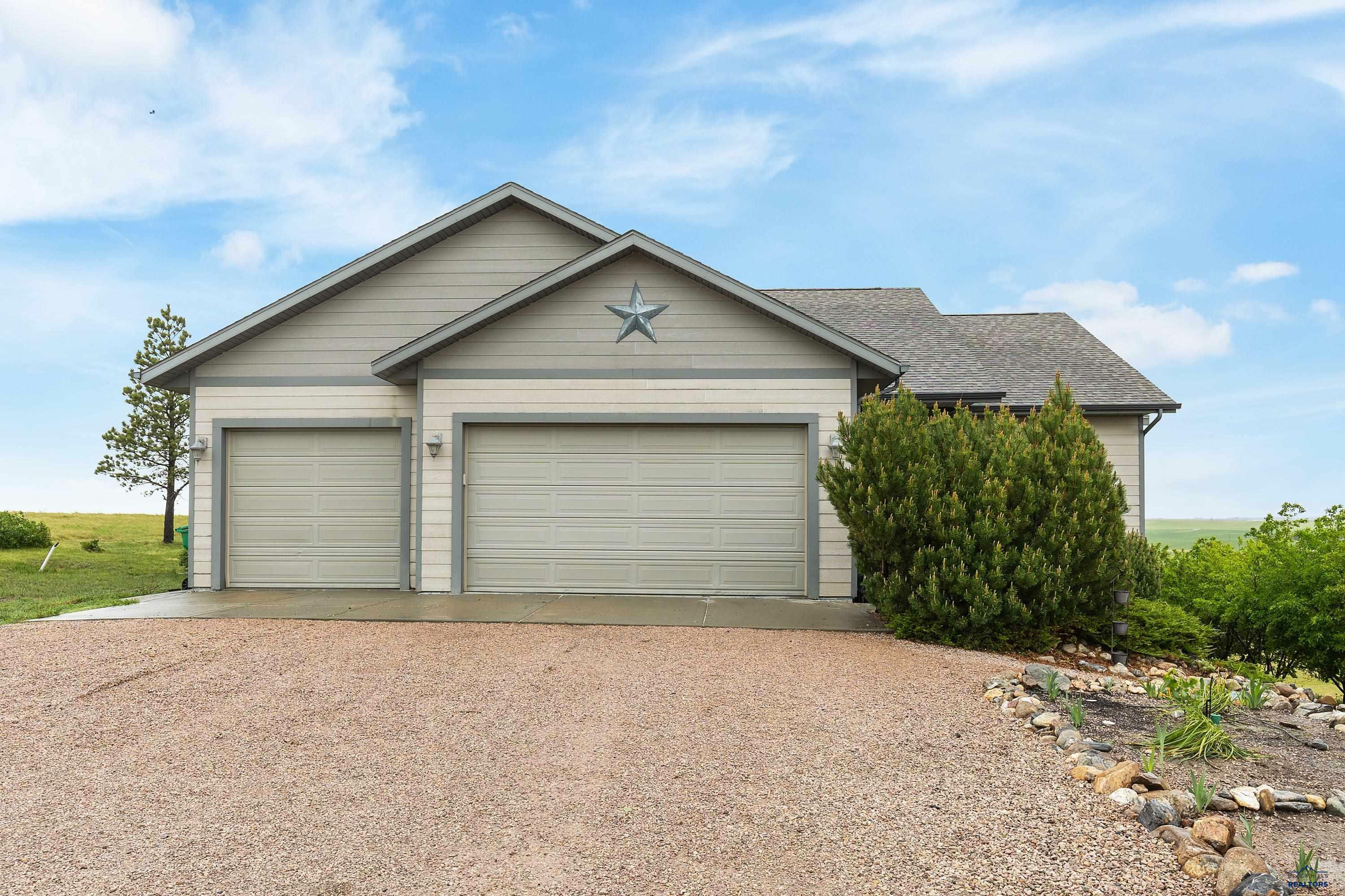Property Photo: 22841 Gateway Dr SD 57719