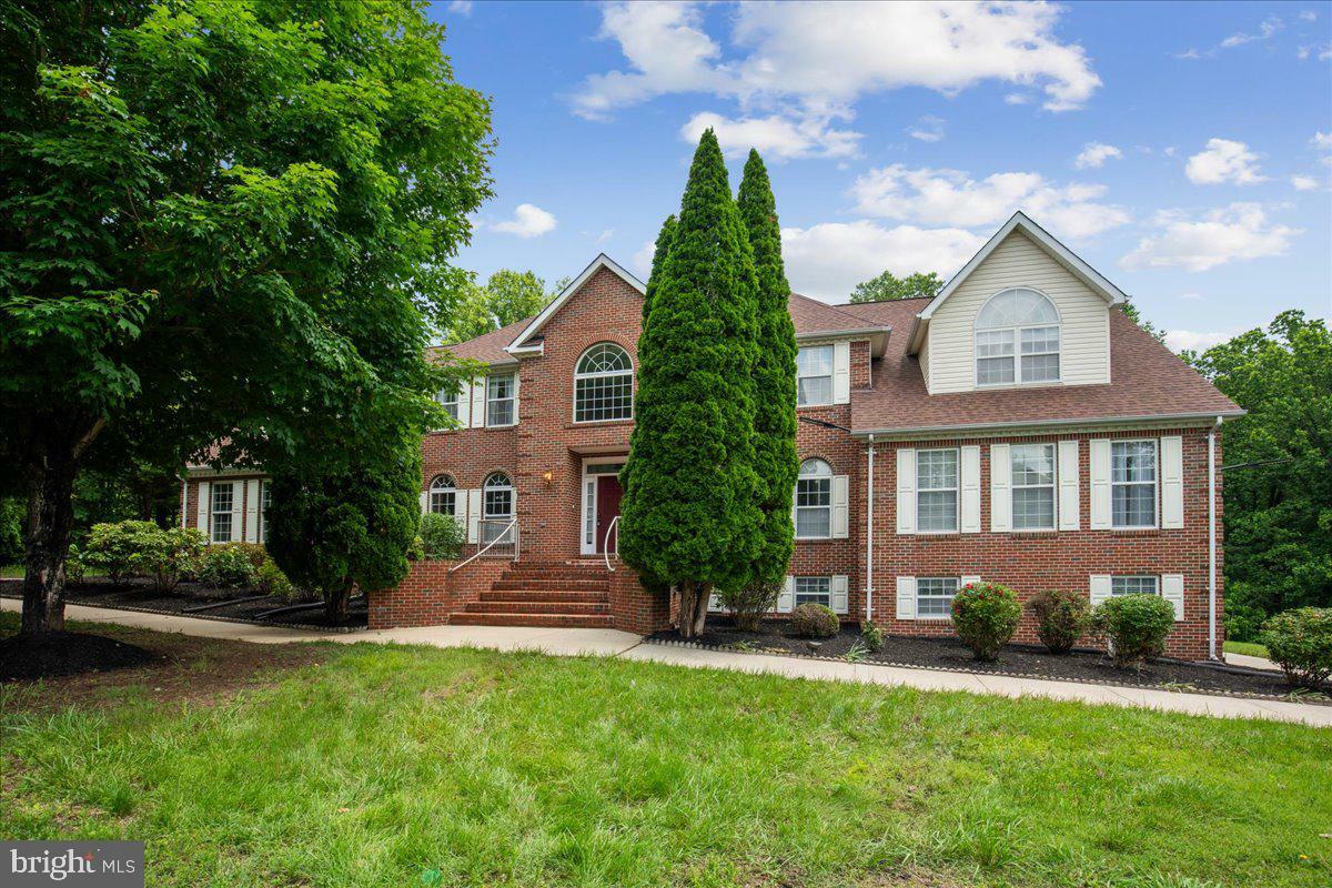 Property Photo: 2820 Dunleigh Drive MD 20754