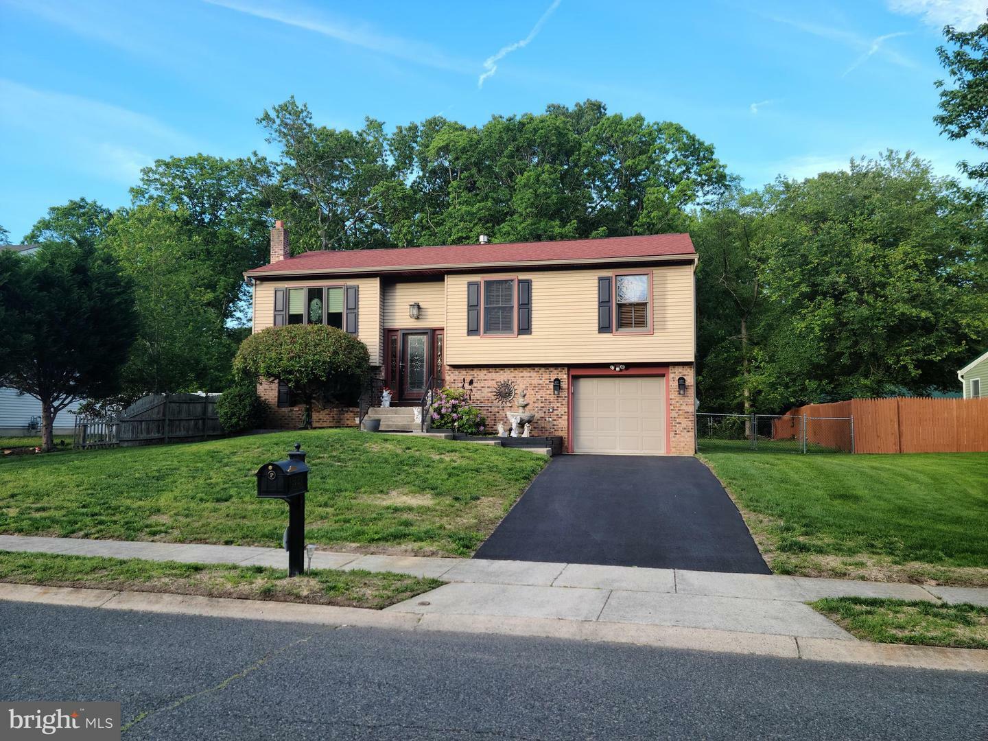 7 Hanover Place  Sicklerville NJ 08081 photo