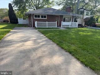 Property Photo: 7686 Briar Lane MD 21122