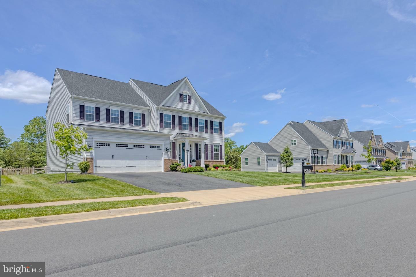 Property Photo: 15634 Calum Court VA 20169