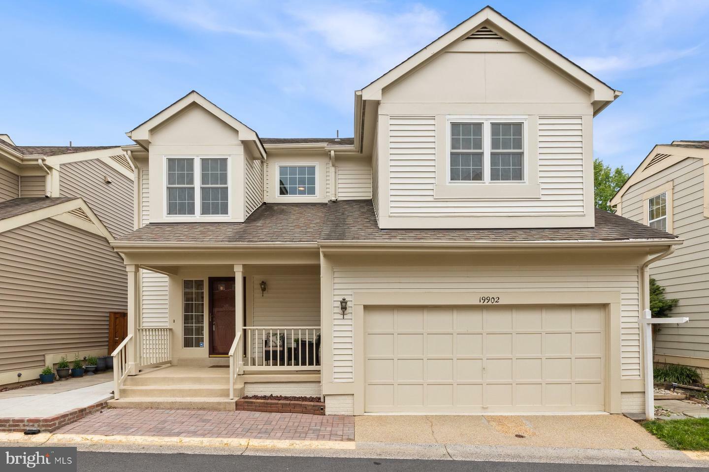 Property Photo: 19902 Halfpenny Place MD 20886