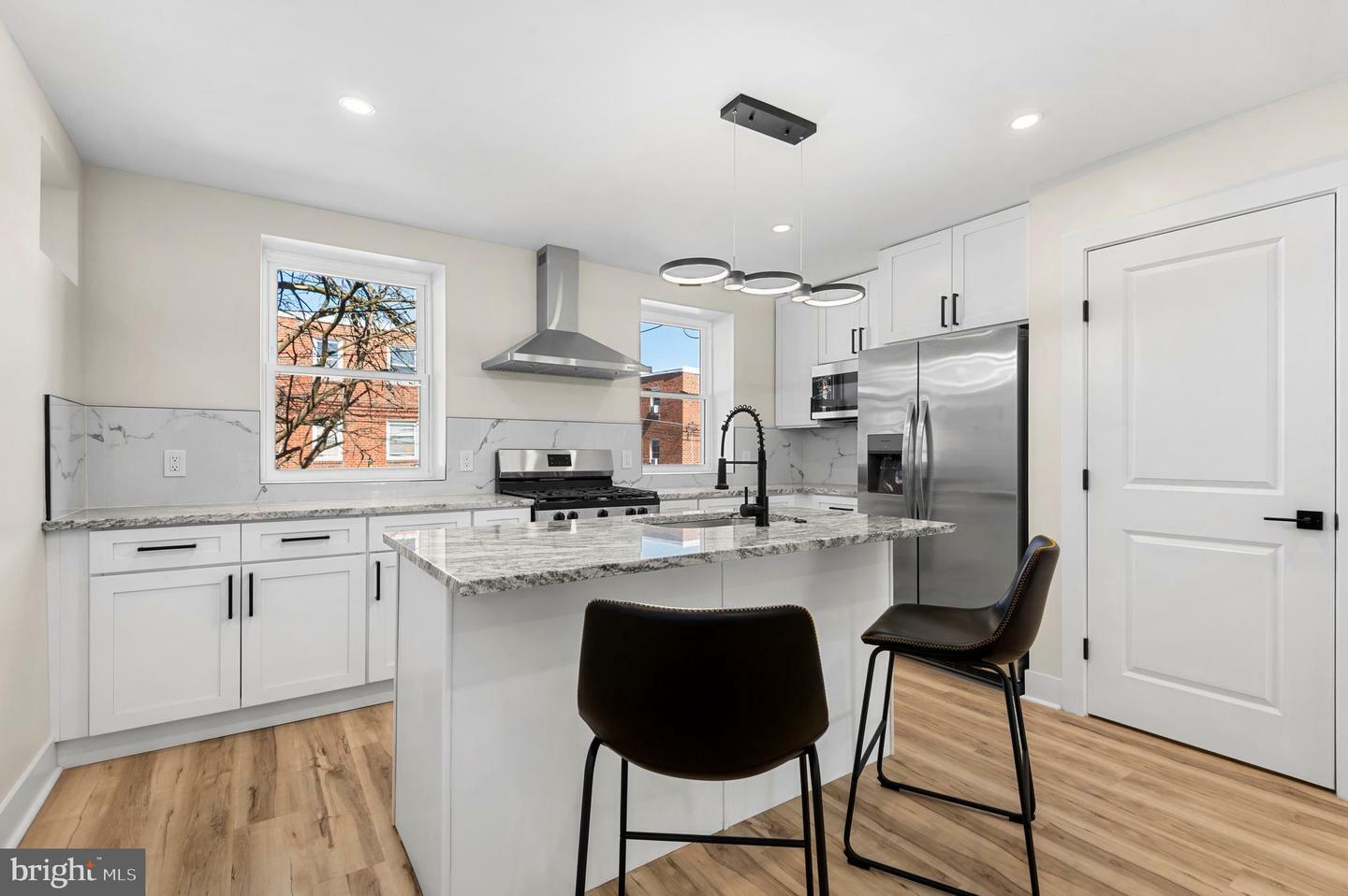 Property Photo: 937 E Gorgas Ln PA 19150