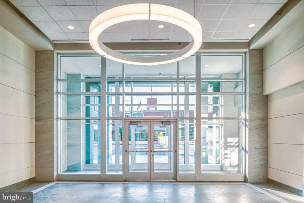 Property Photo: 101 N Queen Street 409 PA 17603