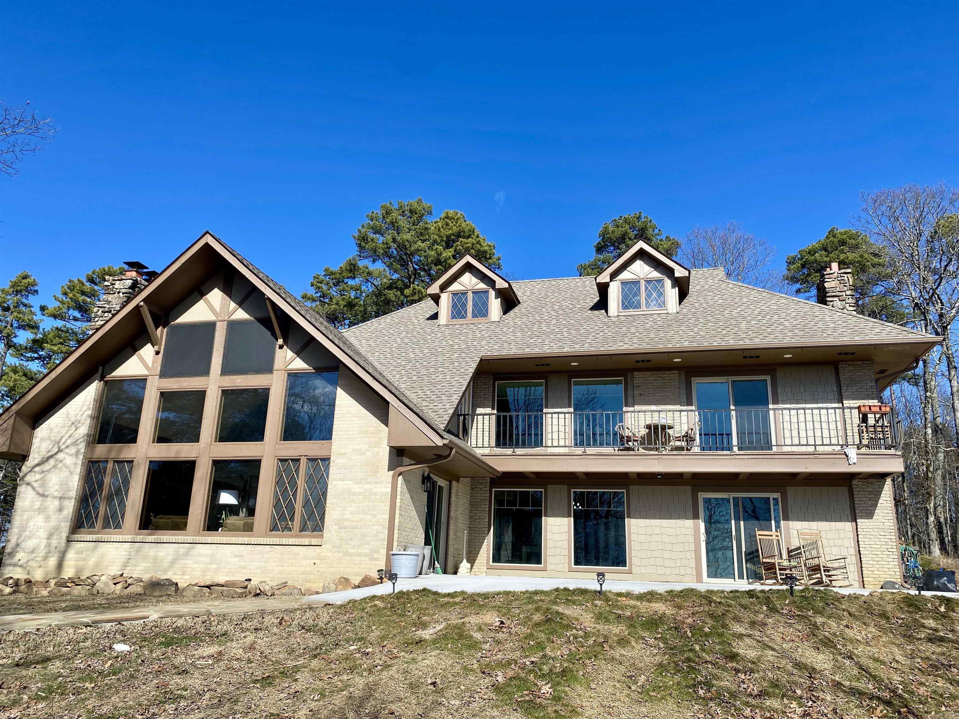 Property Photo:  1671 County Road 4501  AR 72854 