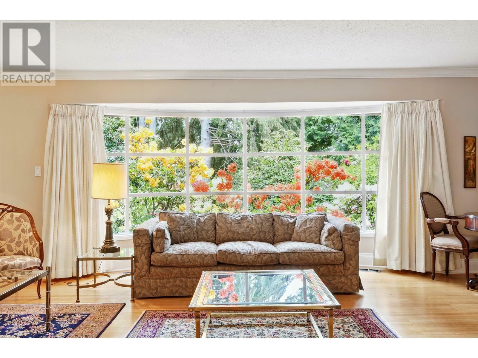 Property Photo: 475 Southborough Drive BC V7S 1M4