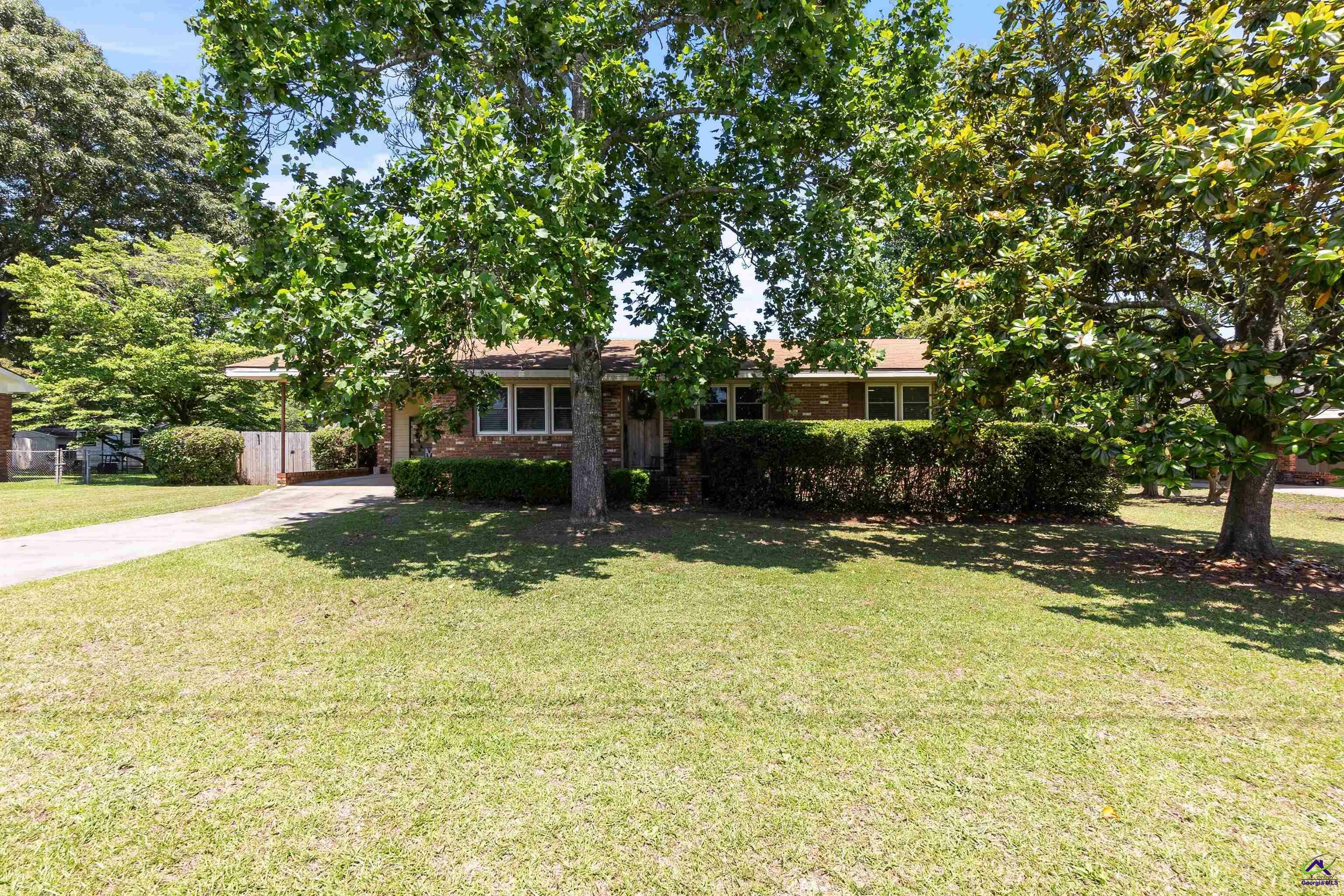 Property Photo: 403 Davis Drive GA 31028