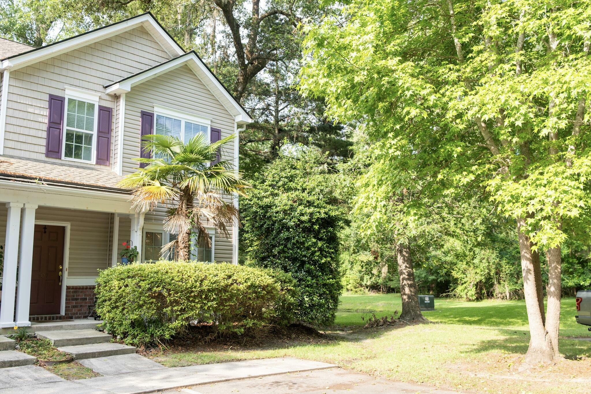 Property Photo: 107 Twin Tree Drive SC 29485