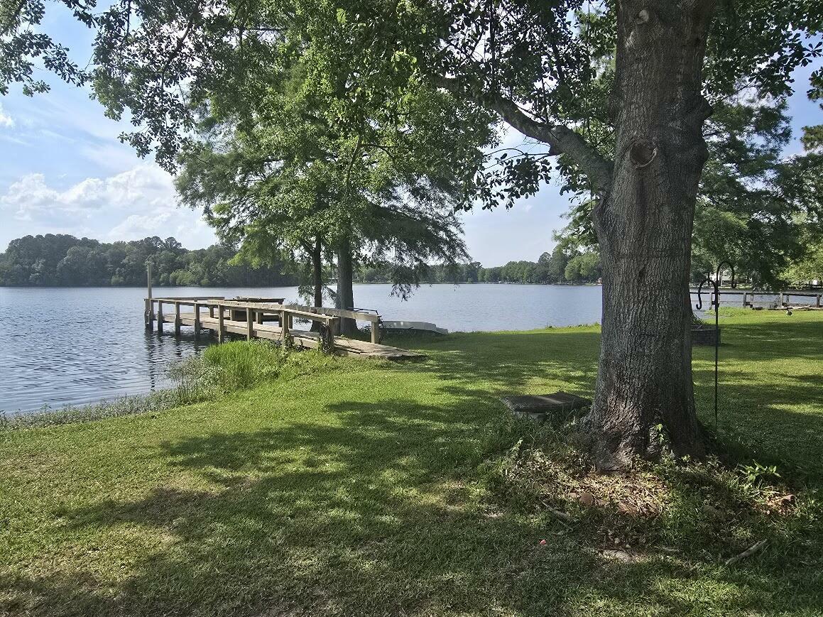Property Photo: 304 Fountain Lake Drive SC 29048