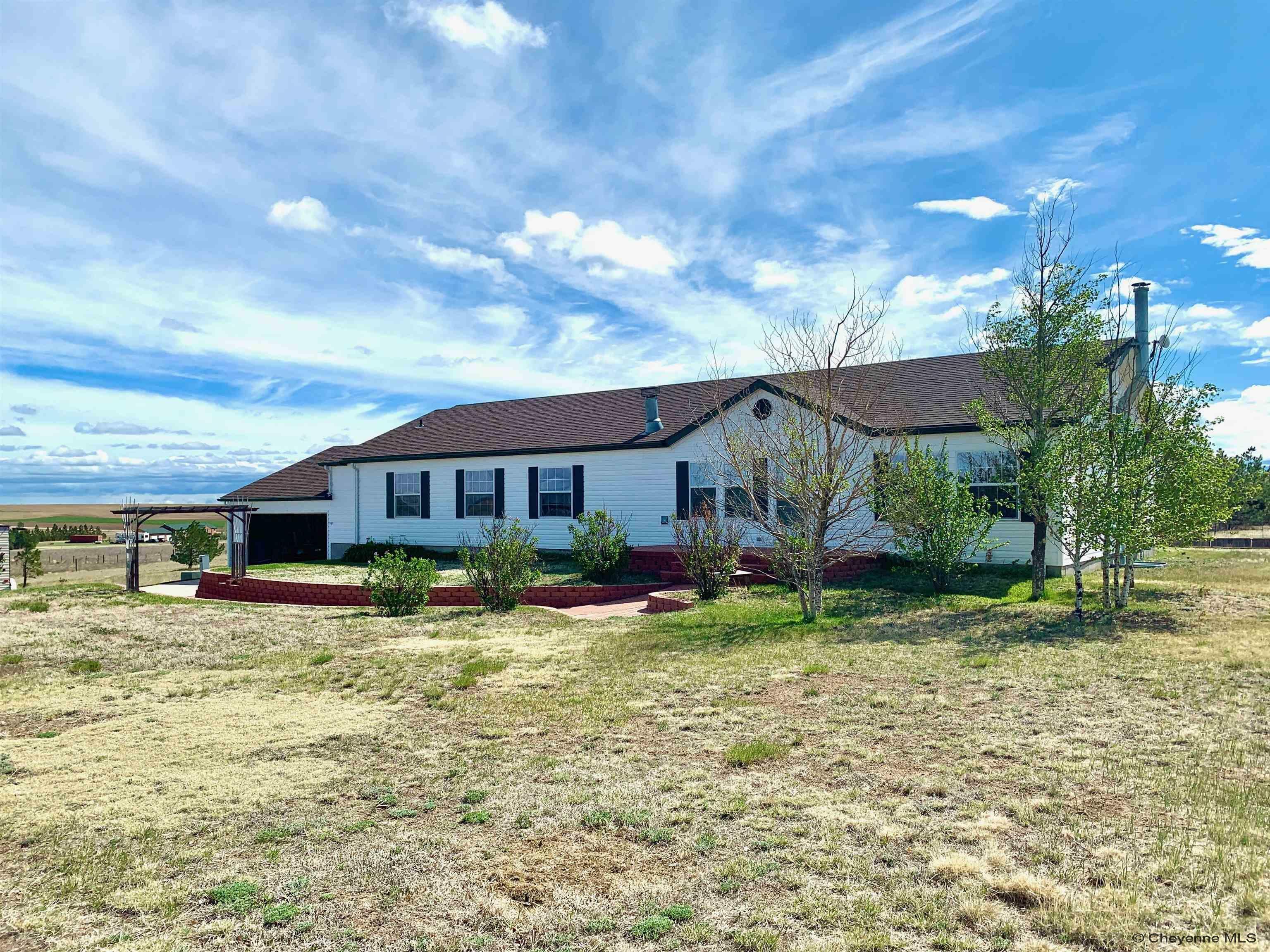 Property Photo: 1243 Affirmed Rd WY 82009