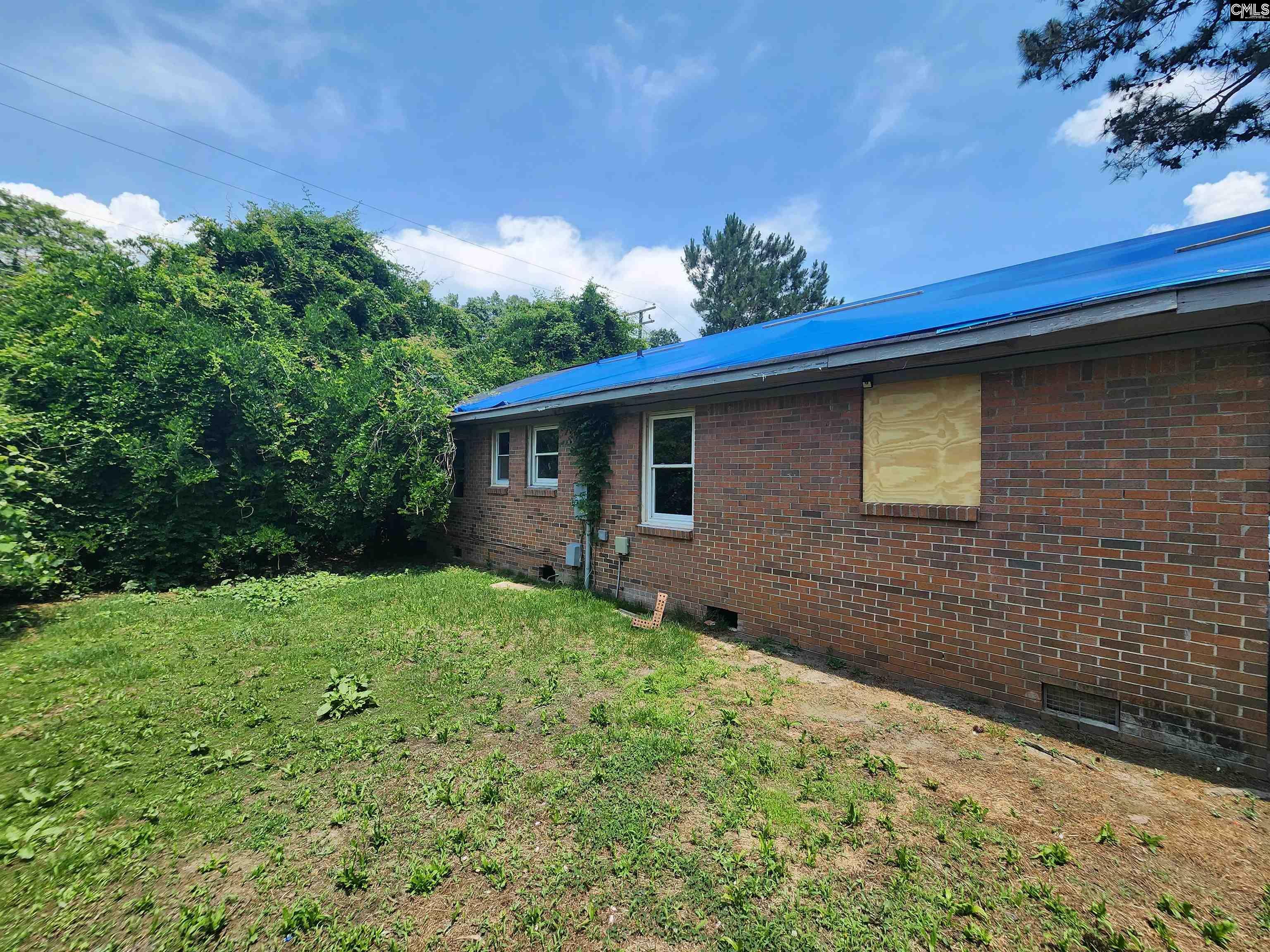 Property Photo:  425 Dutch  SC 29063 