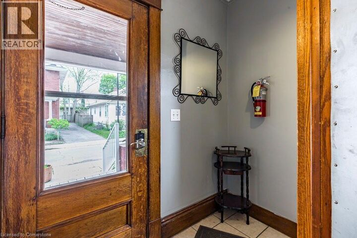 Property Photo:  23 Avenue Place  ON L3B 4B2 