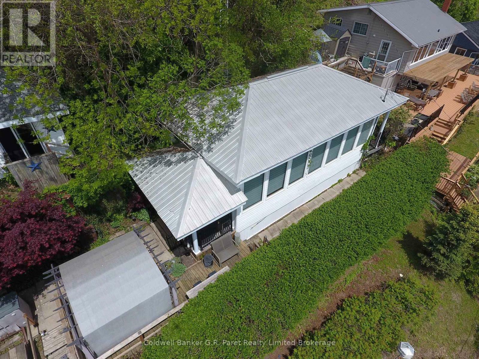 Photo de la propriété:  61 Bluewater Avenue  ON N0E 1P0 