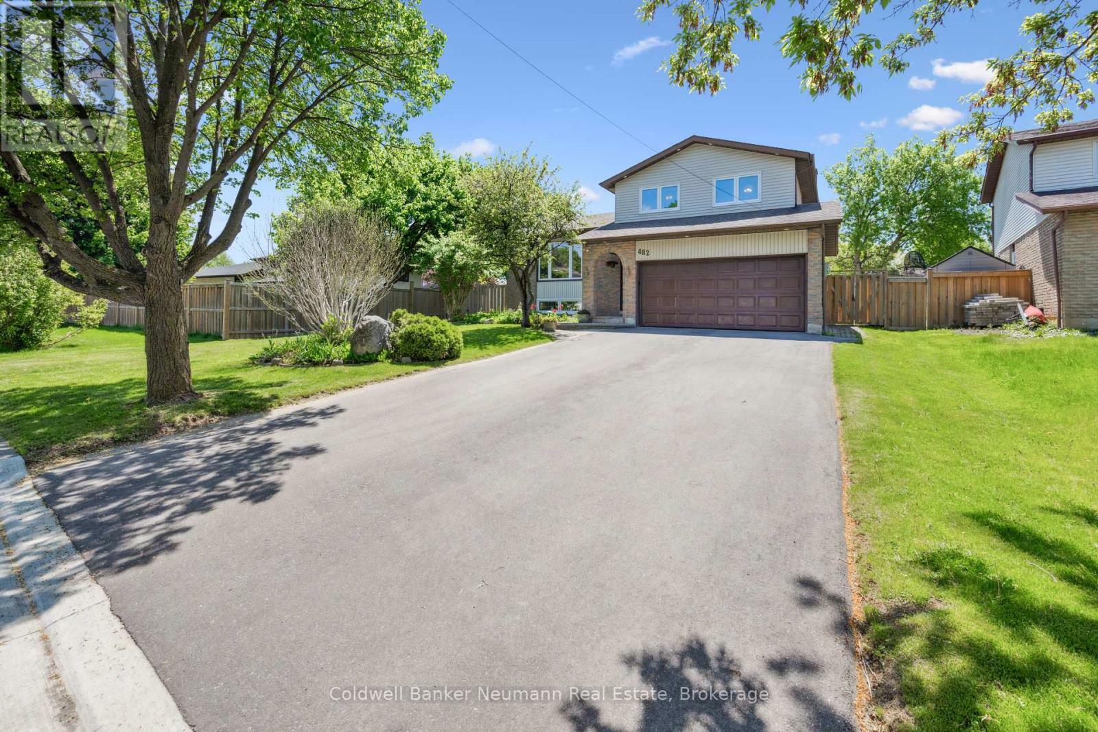 Property Photo: 482 Gowland Crescent ON L9T 4E5