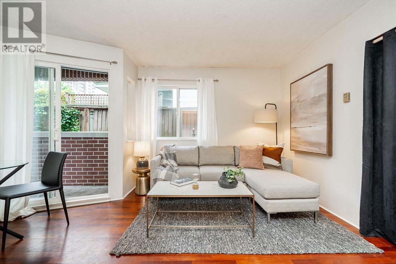 Property Photo: 2239 West 1st Avenue 204 BC V6K 1E9