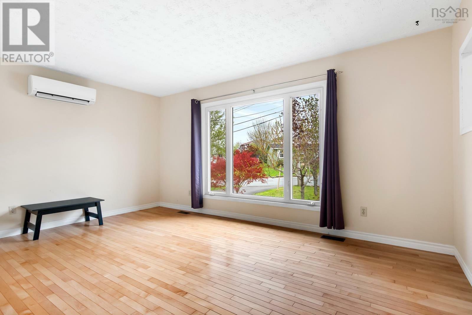 Property Photo: 44 Leacock Court NS B2W 4J4