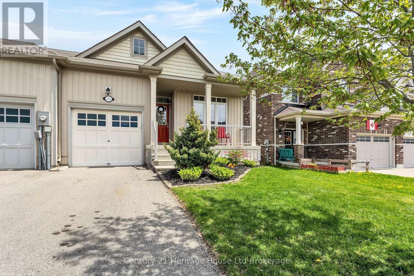 Photo de la propriété: 216 Palmer Lane ON N4T 0G5