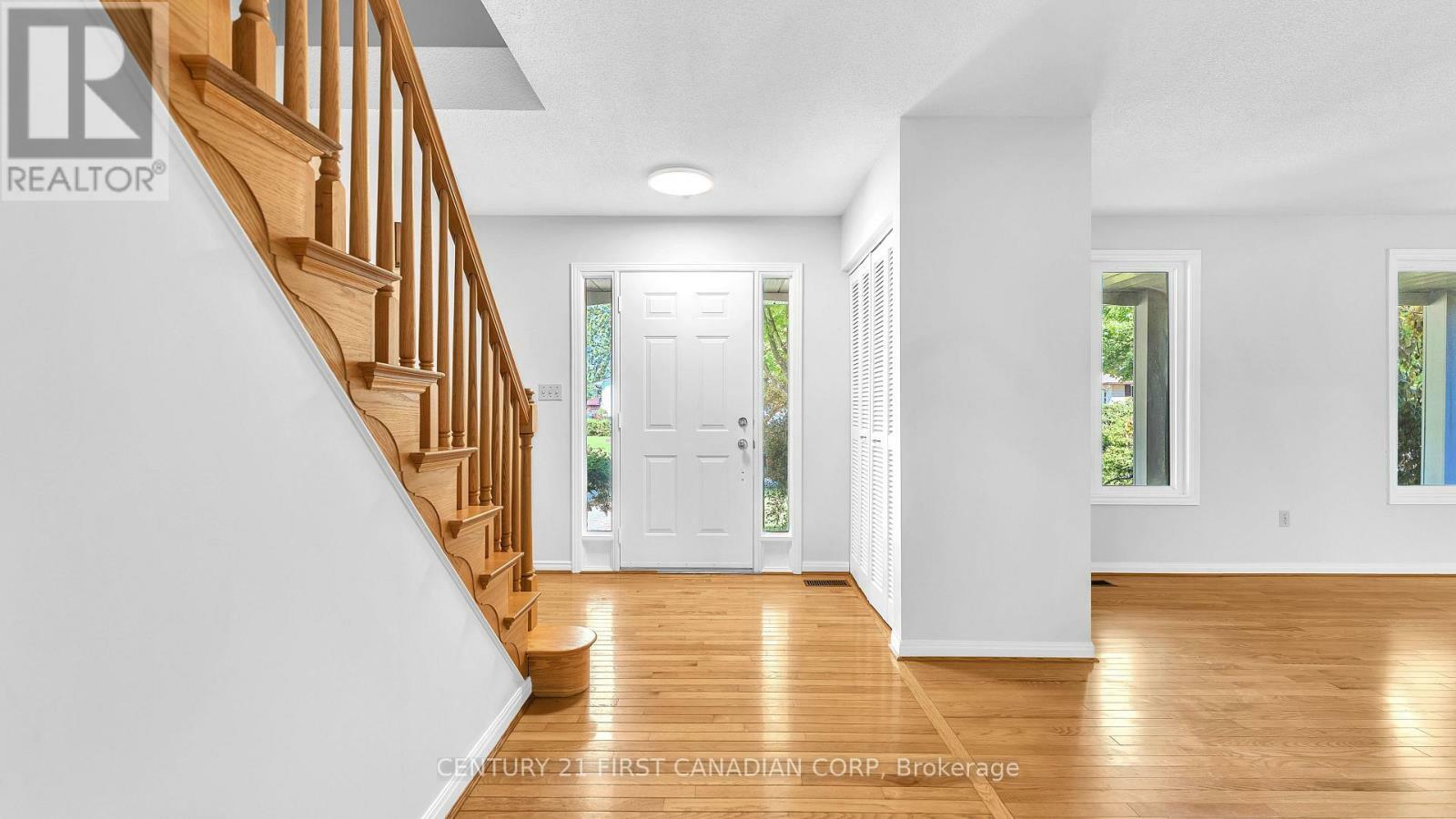 Property Photo: 325 Helen Drive ON N7G 3M6
