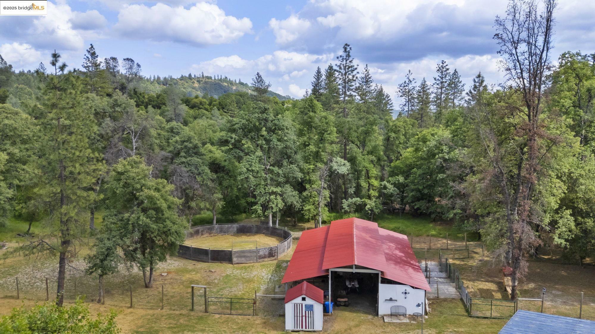 Property Photo: 20638 Maranatha Rd CA 95379