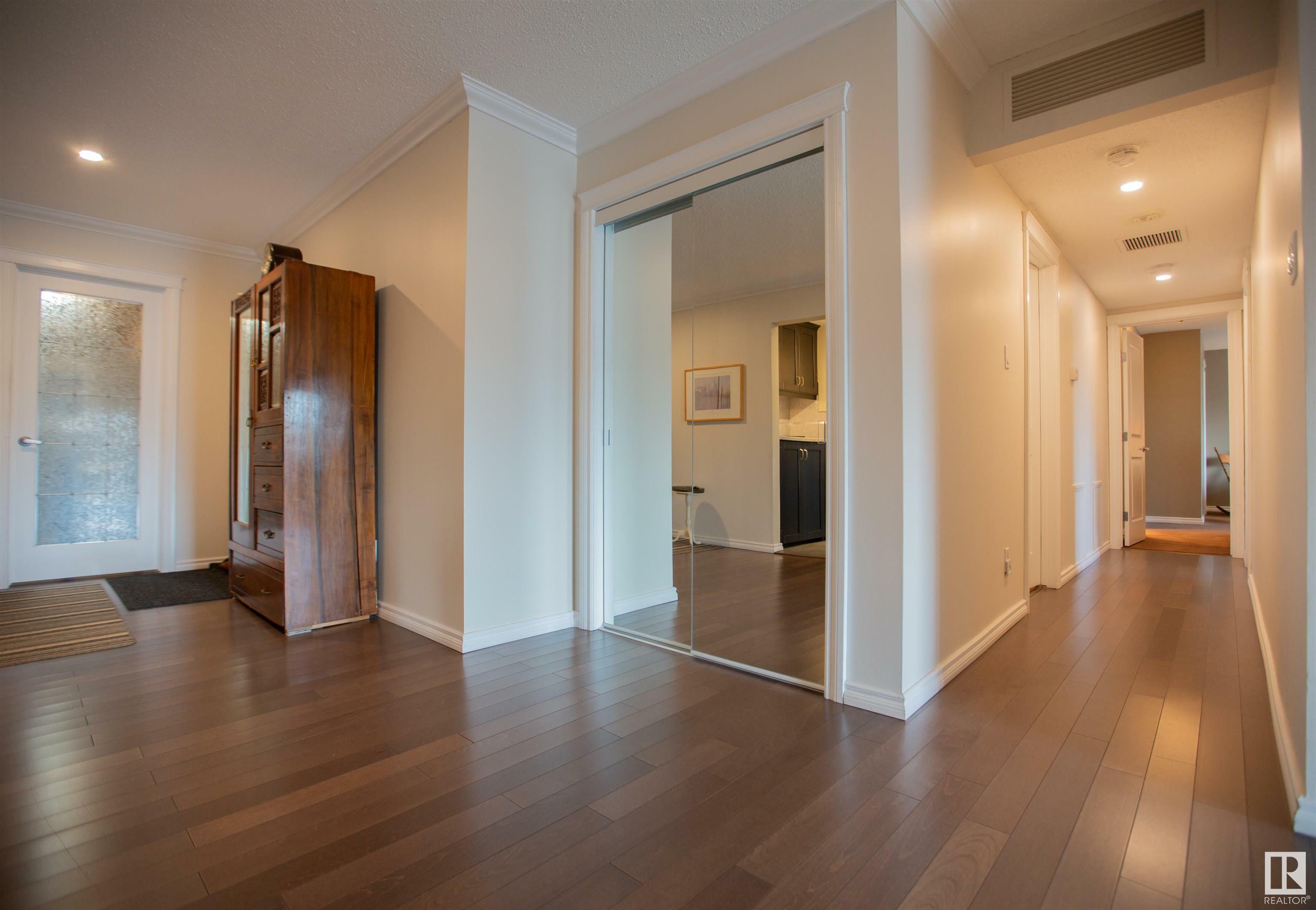 Property Photo: 14810 51 Avenue NW 403 AB T6H 5G5