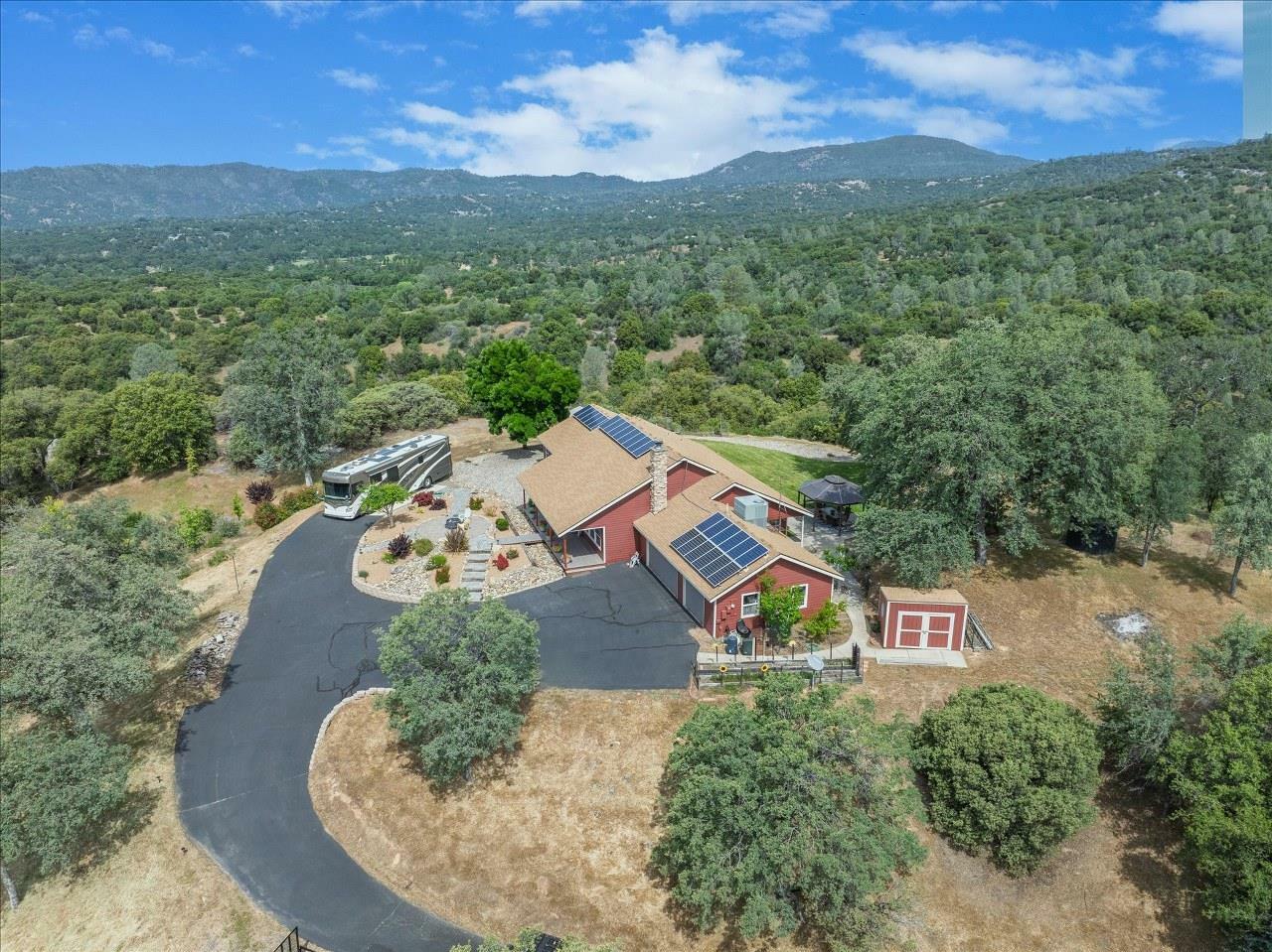 Property Photo: 47527 Miami Highlands Drive CA 93644