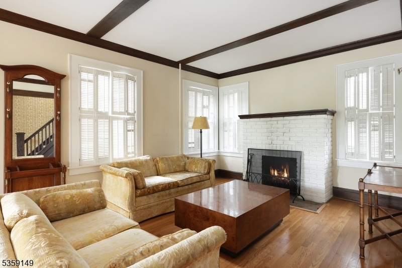 Property Photo: 641 Embree Crescent NJ 07090
