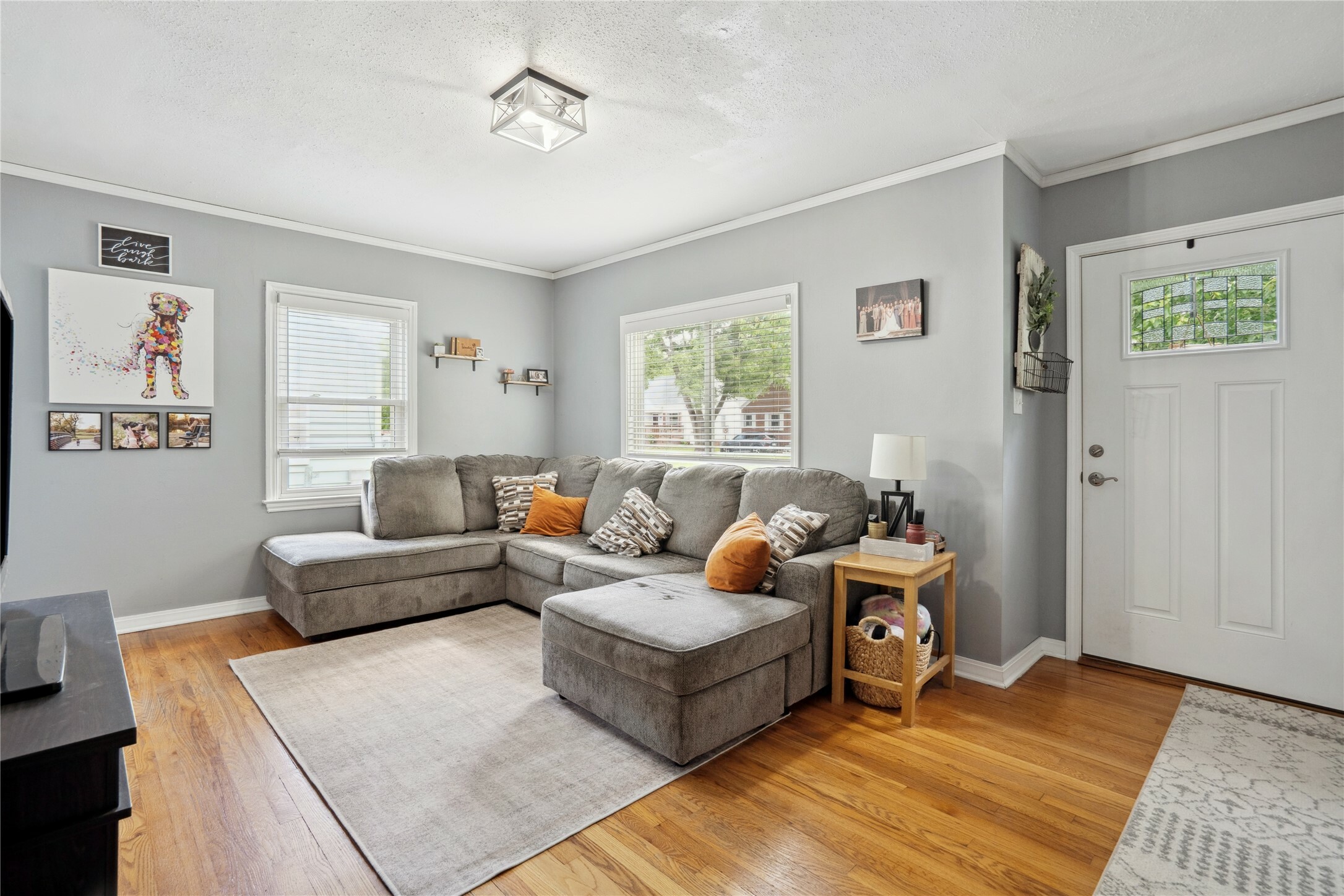 Property Photo: 2609 48th Street IA 50310