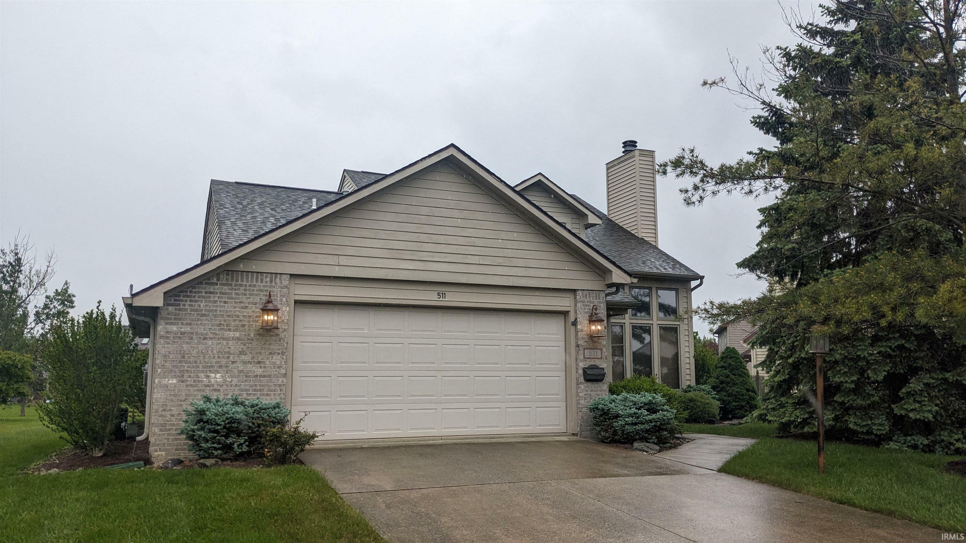 Property Photo: 511 Marborough Drive IN 46804