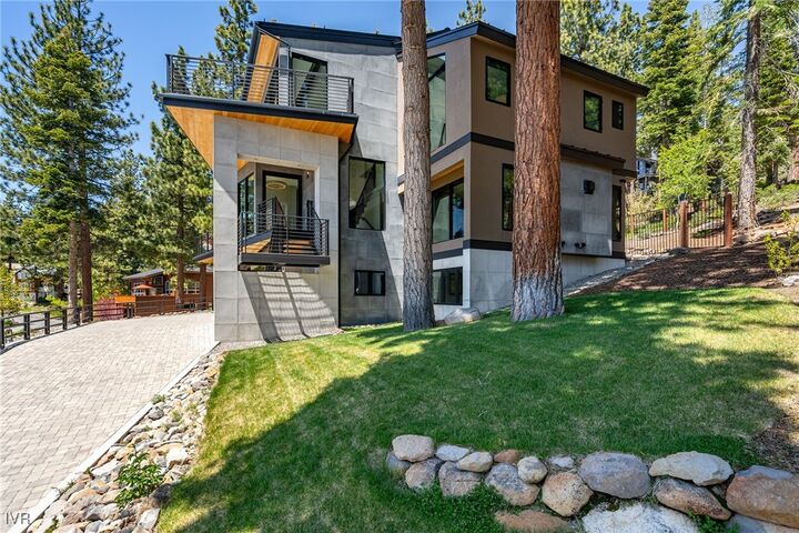 Property Photo:  590 Fallen Leaf Way  NV 89451 