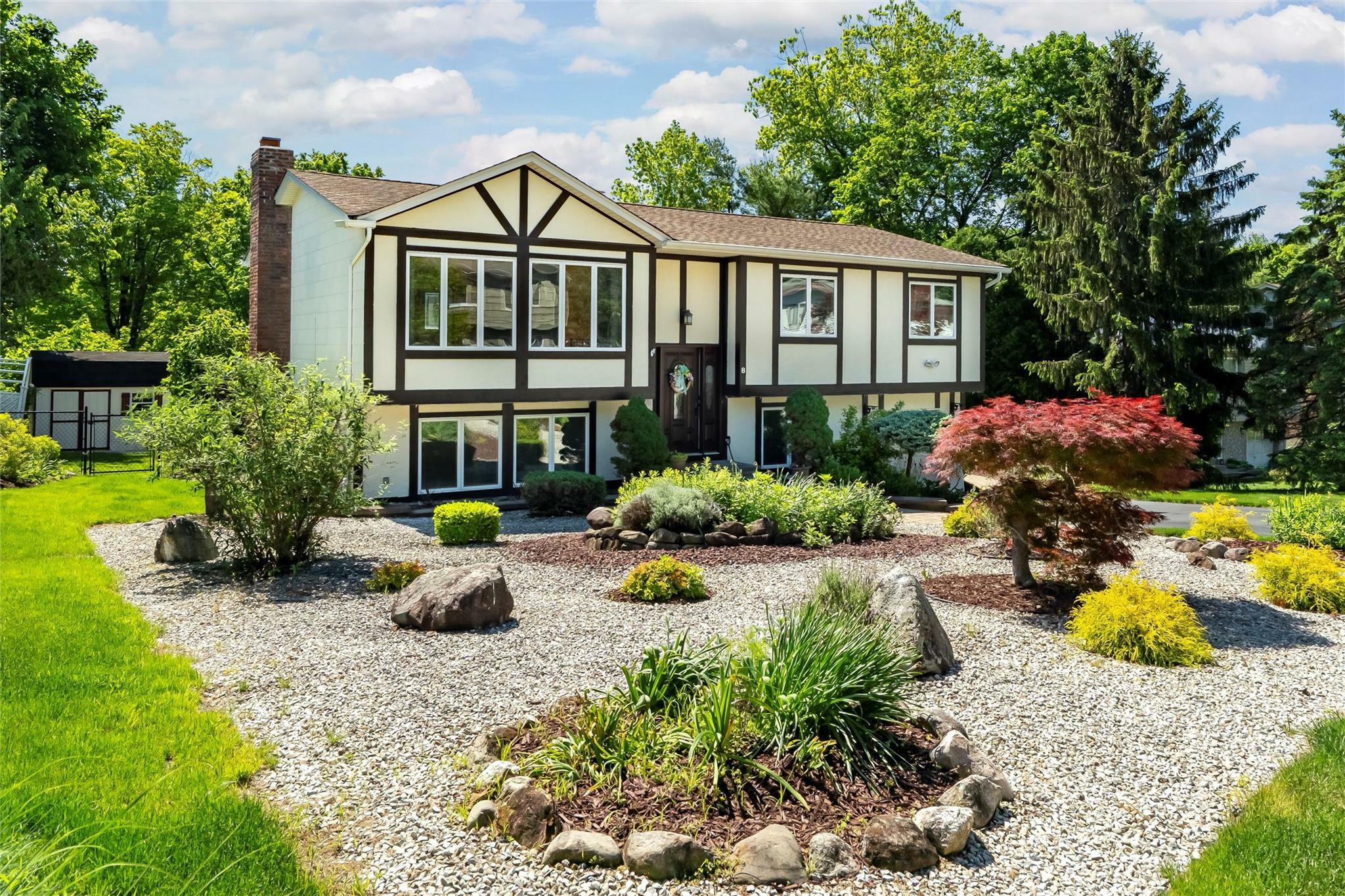 Property Photo: 8 Skinner Court NY 10986