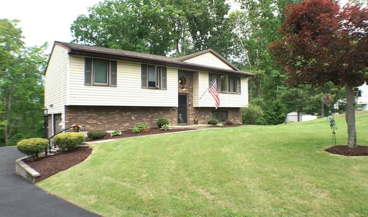 17 Rose Lane  Wappingers Falls NY 12590 photo