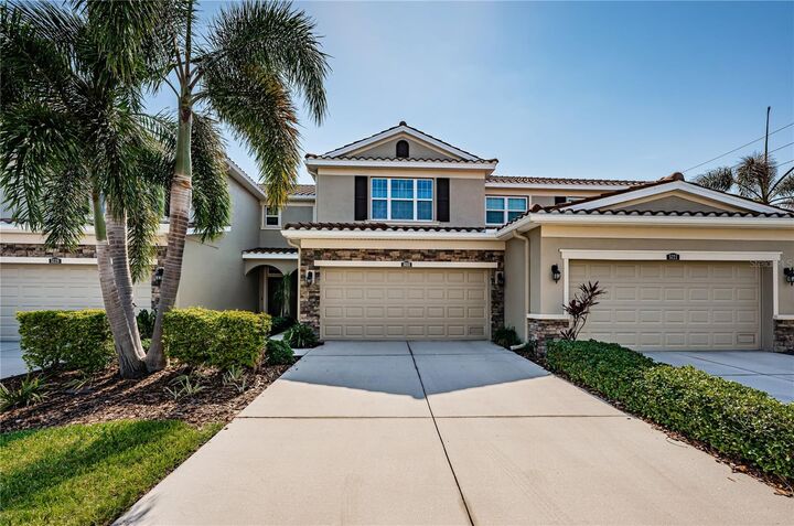 Property Photo:  5225 5th Way N  FL 33703 