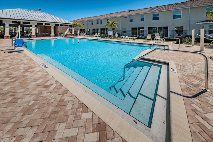 Property Photo:  5225 5th Way N  FL 33703 