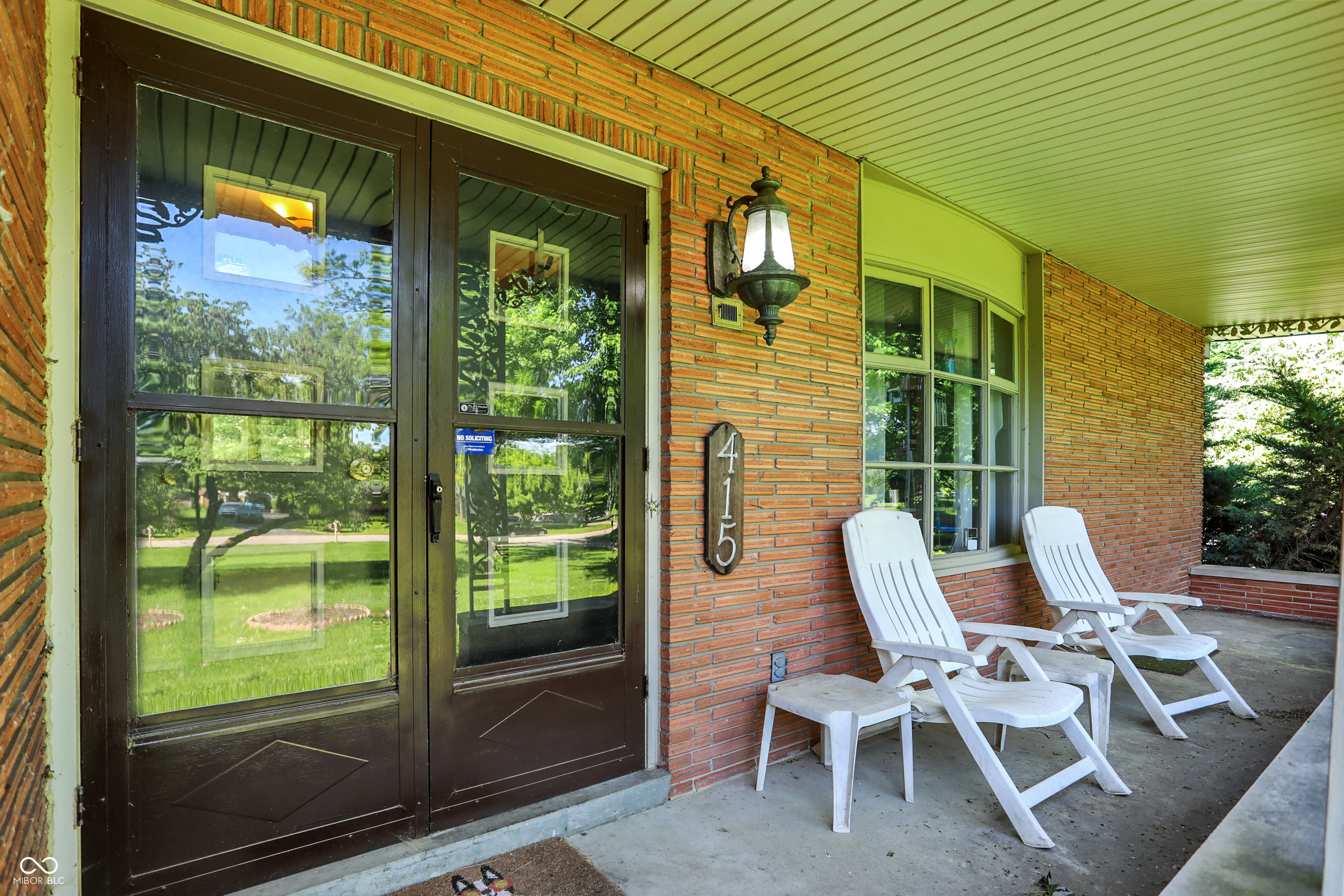 Property Photo: 415 Woodhill Drive IN 46227