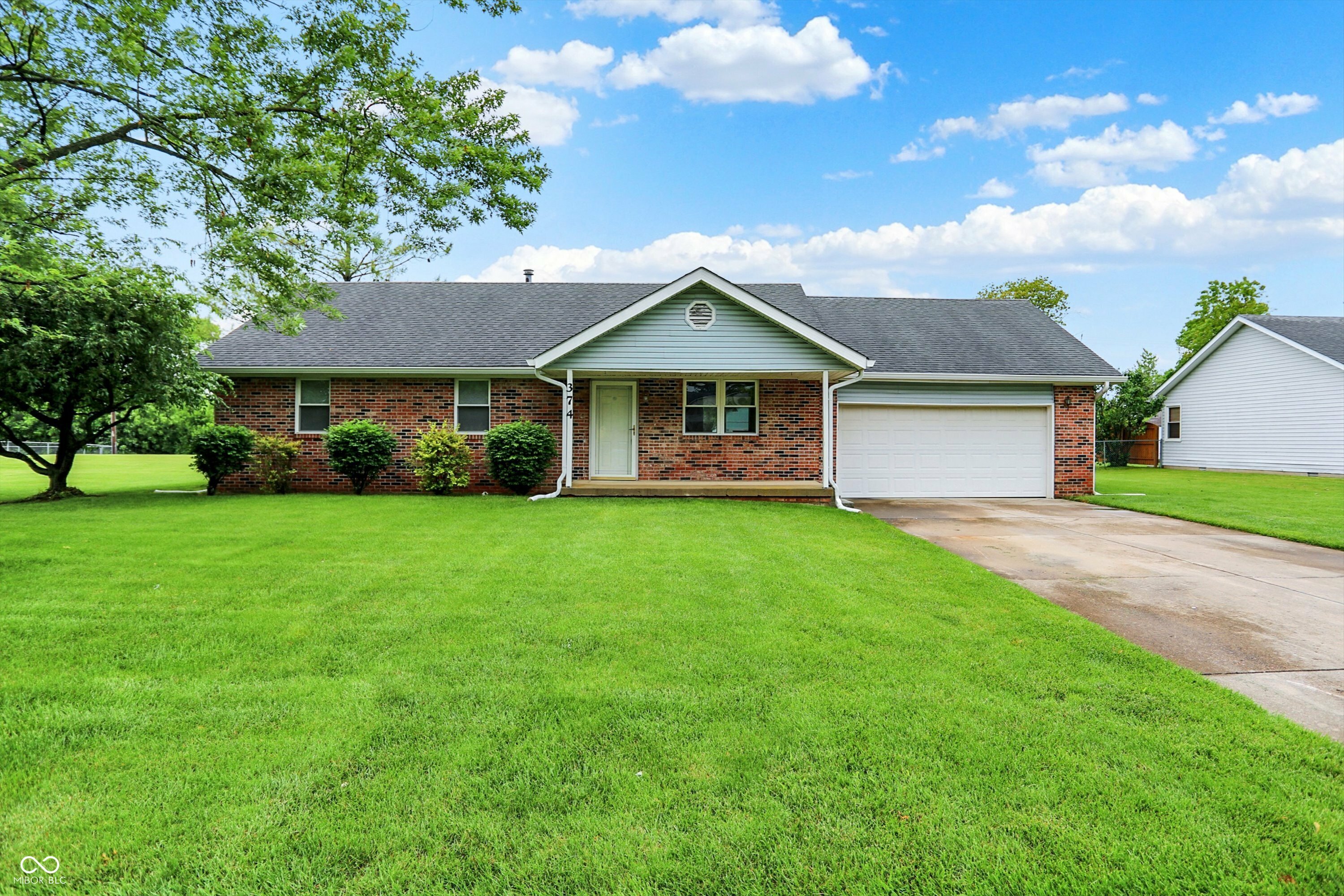 Property Photo: 374 S Baldwin Street IN 46106
