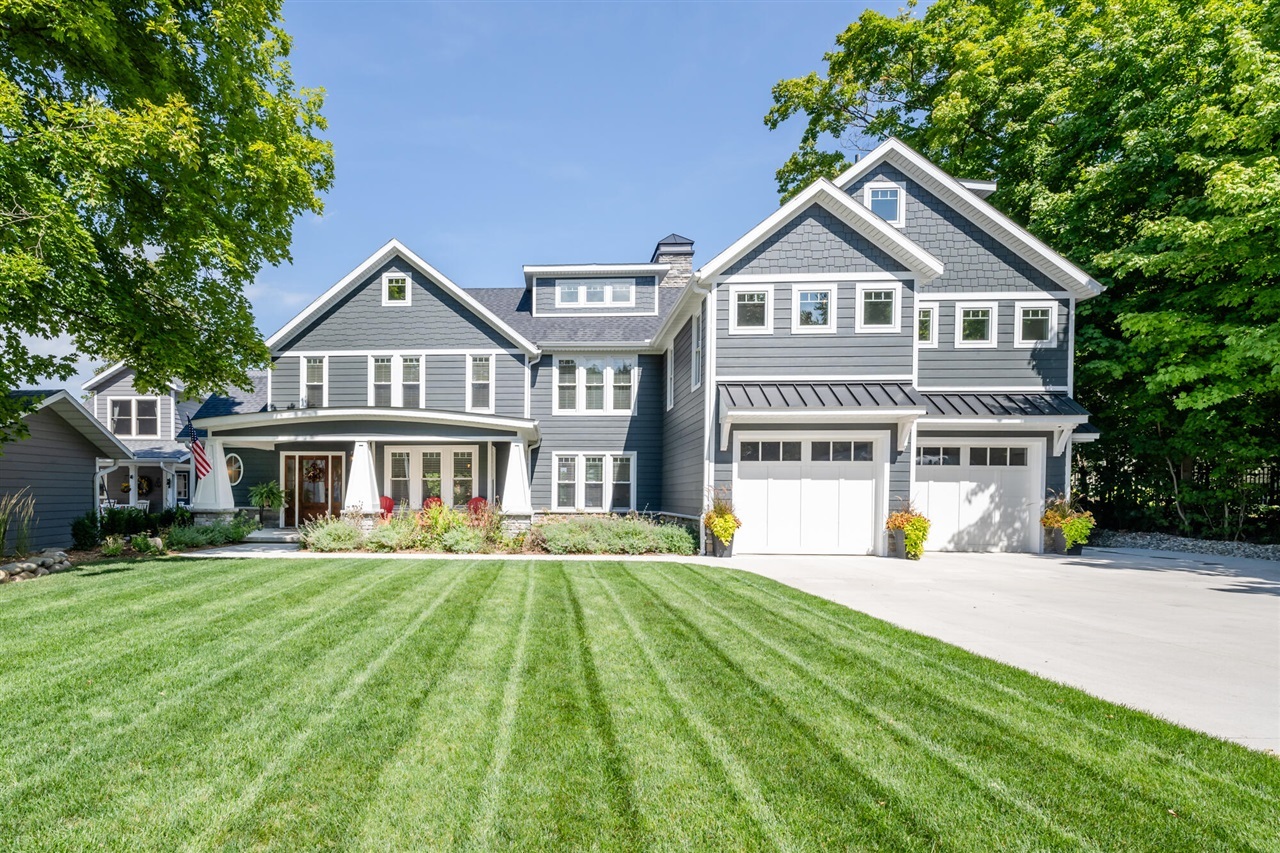 7881 Lakewood Drive  Coloma MI 49038-9635 photo