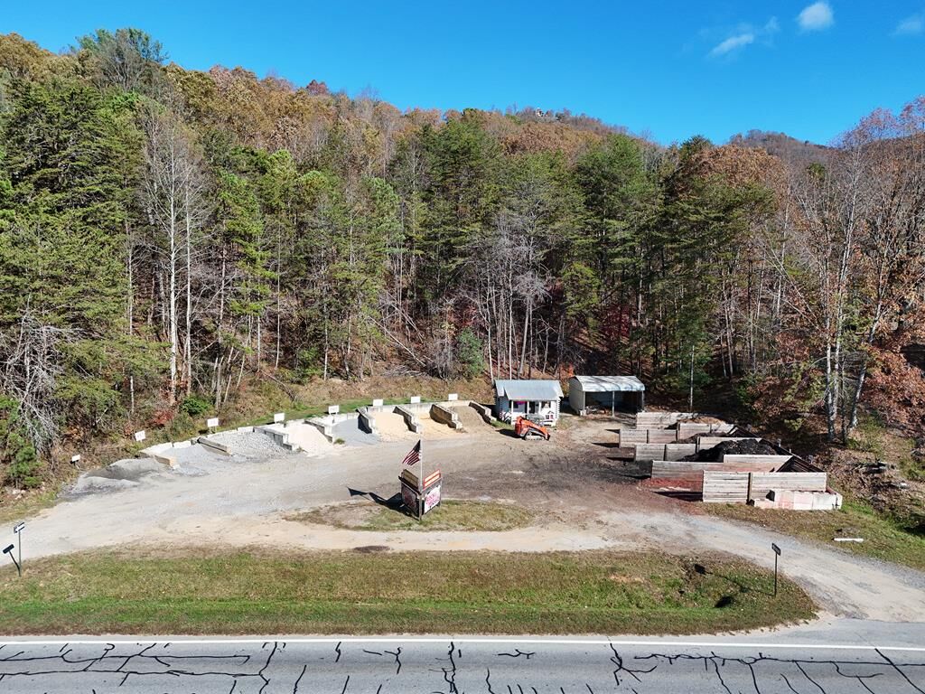 Property Photo: 900 S Main Street GA 30546