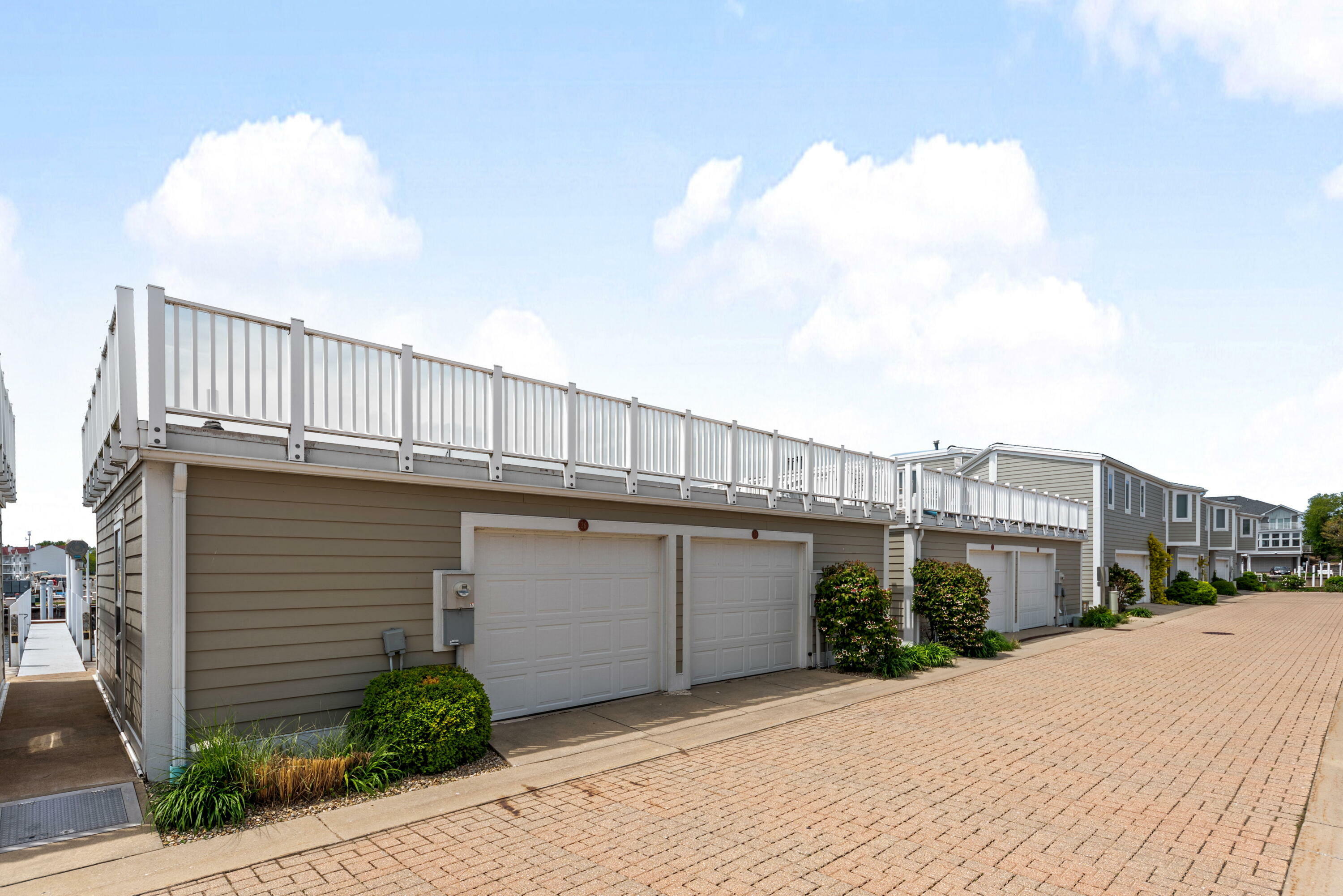 Property Photo: 36 Harbor Isle Drive MI 49117