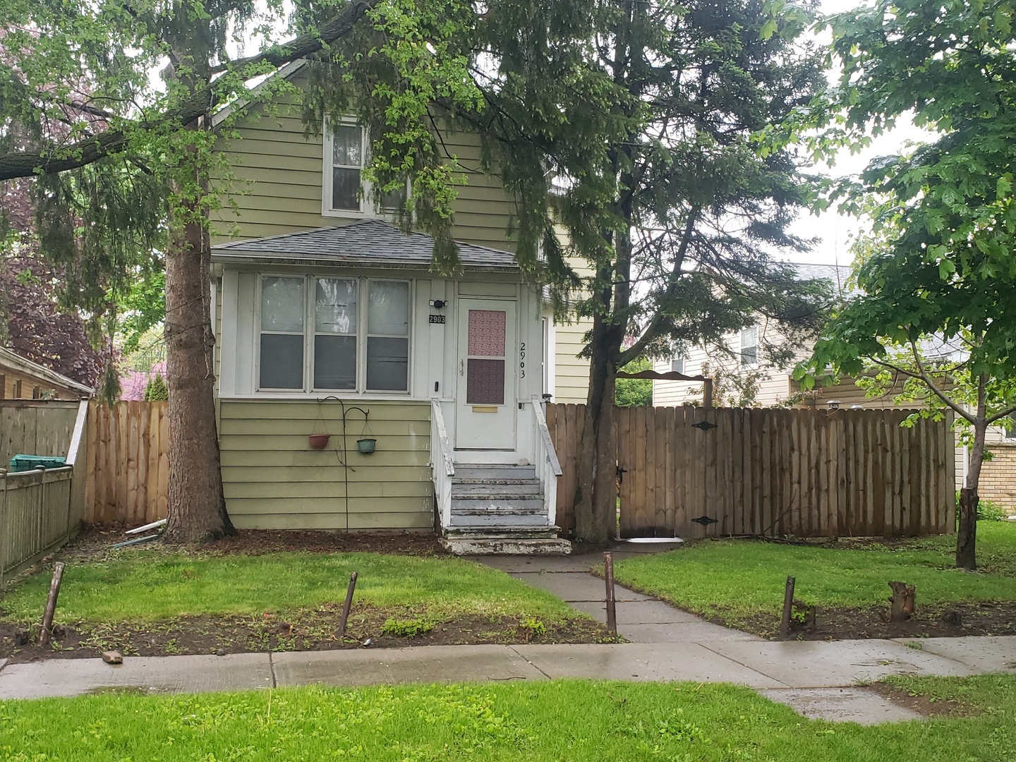 Property Photo:  2903 Gideon Avenue  IL 60099 