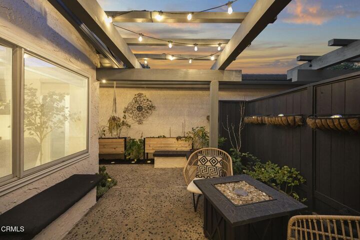 Property Photo:  2328 N H Street  CA 93036 