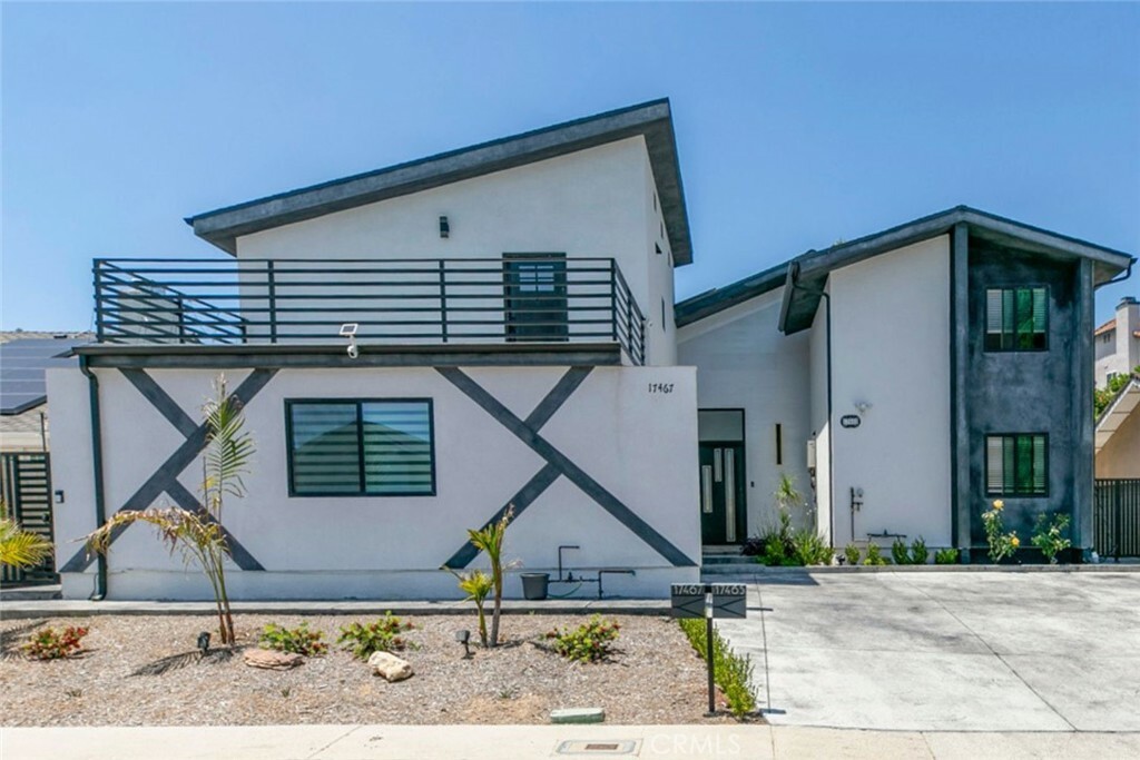 Property Photo: 17465 Tuscan Drive CA 91344