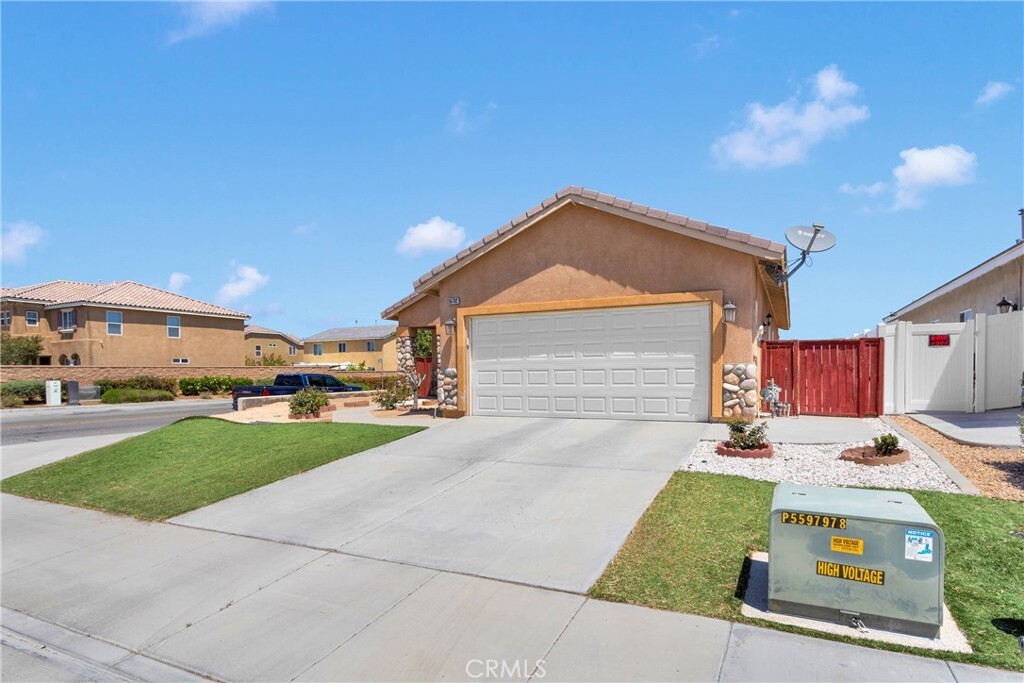 Property Photo:  16702 Hastings Place  CA 92395 