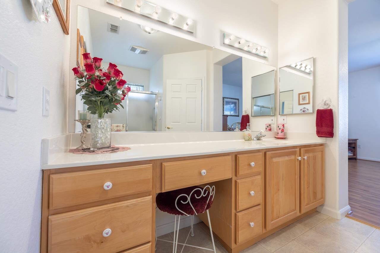 Property Photo:  7561 Whistlestop Way  CA 95747 