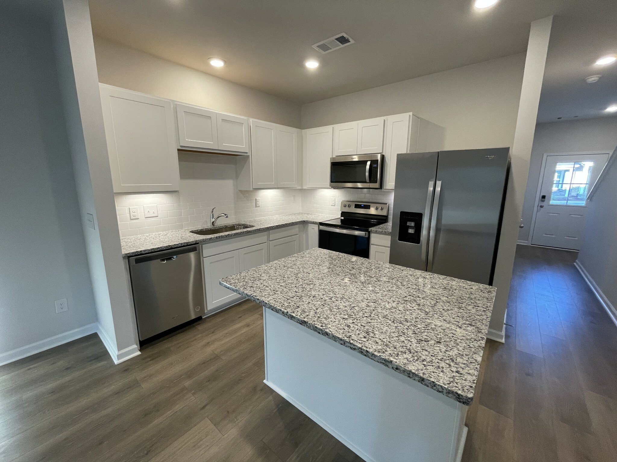 Property Photo: 1238 Mason Dl TN 38401