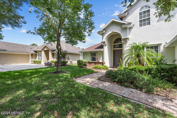 Property Photo:  13759 Wingfield Place  FL 32224 
