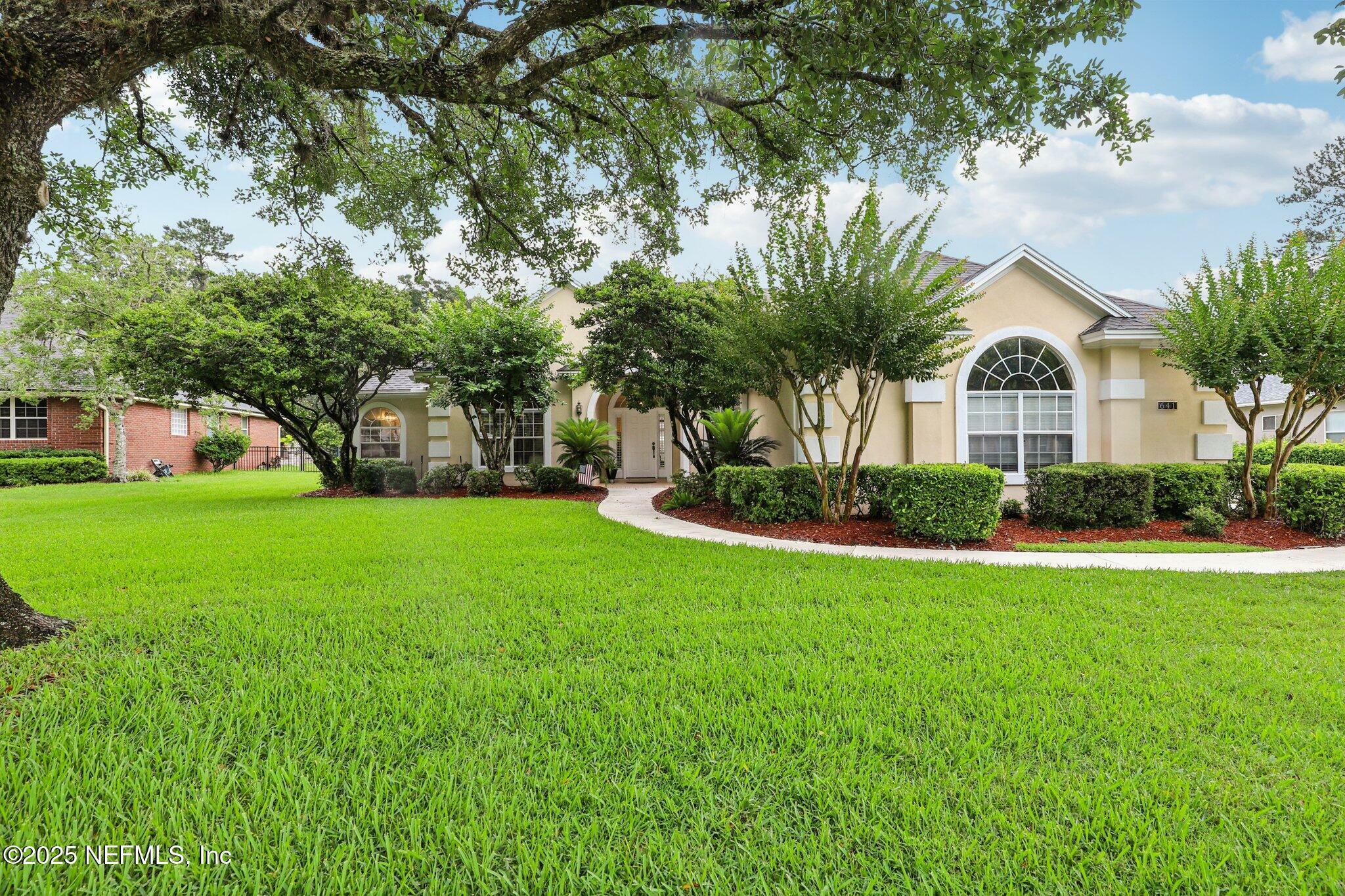Property Photo: 641 Thornwood Lane FL 32073