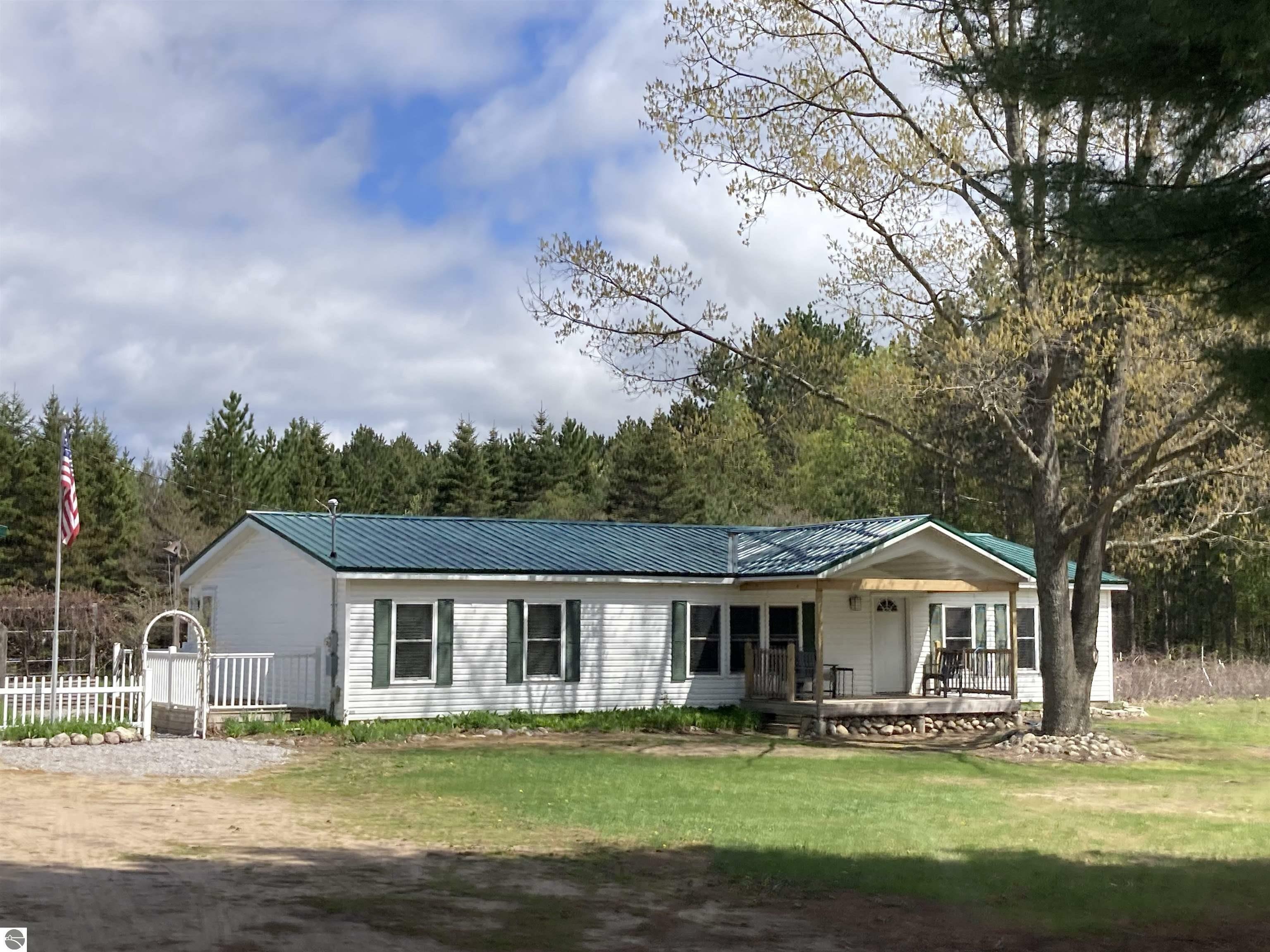Property Photo: 7635 SW Butler Road MI 49680-9504