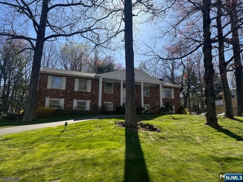 6 Persimmon Way  Springfield (2017) NJ 07081 photo